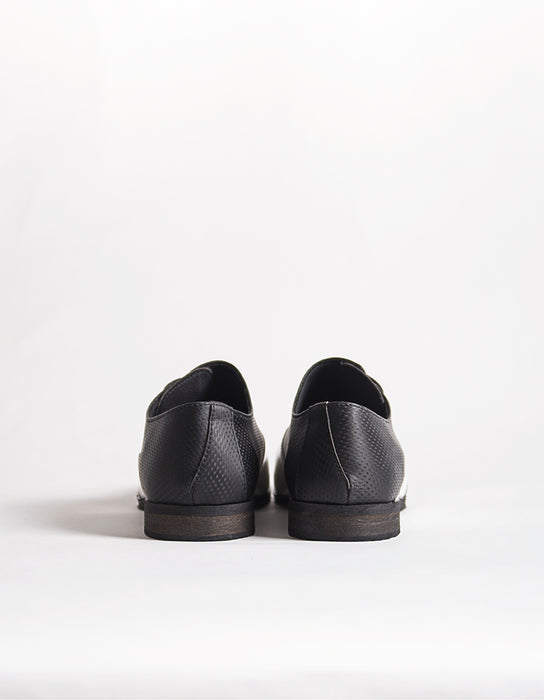 Dali Pointy Longwing Black & White Shoes